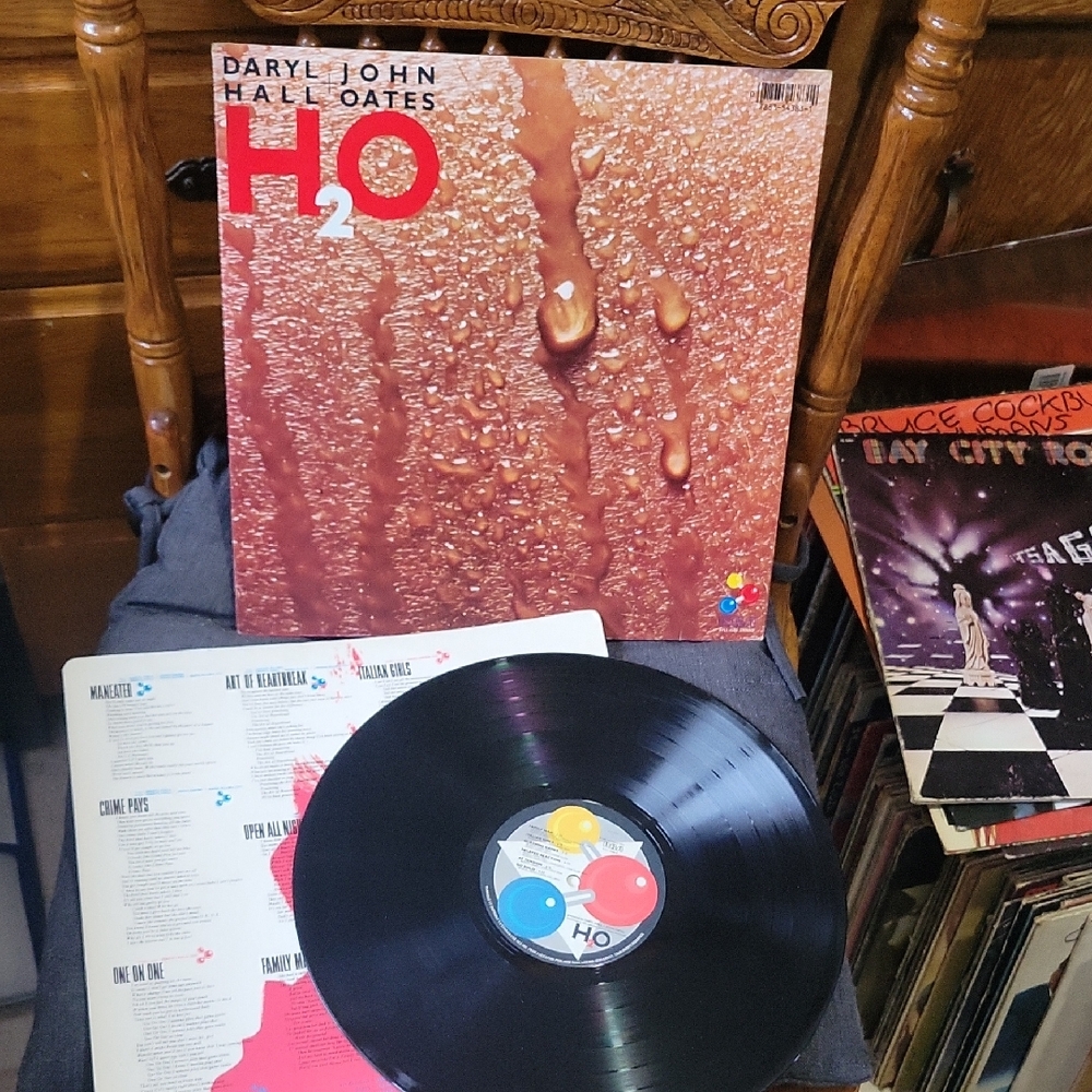 Daryl Hall & John Oates H2O Vinyl Record